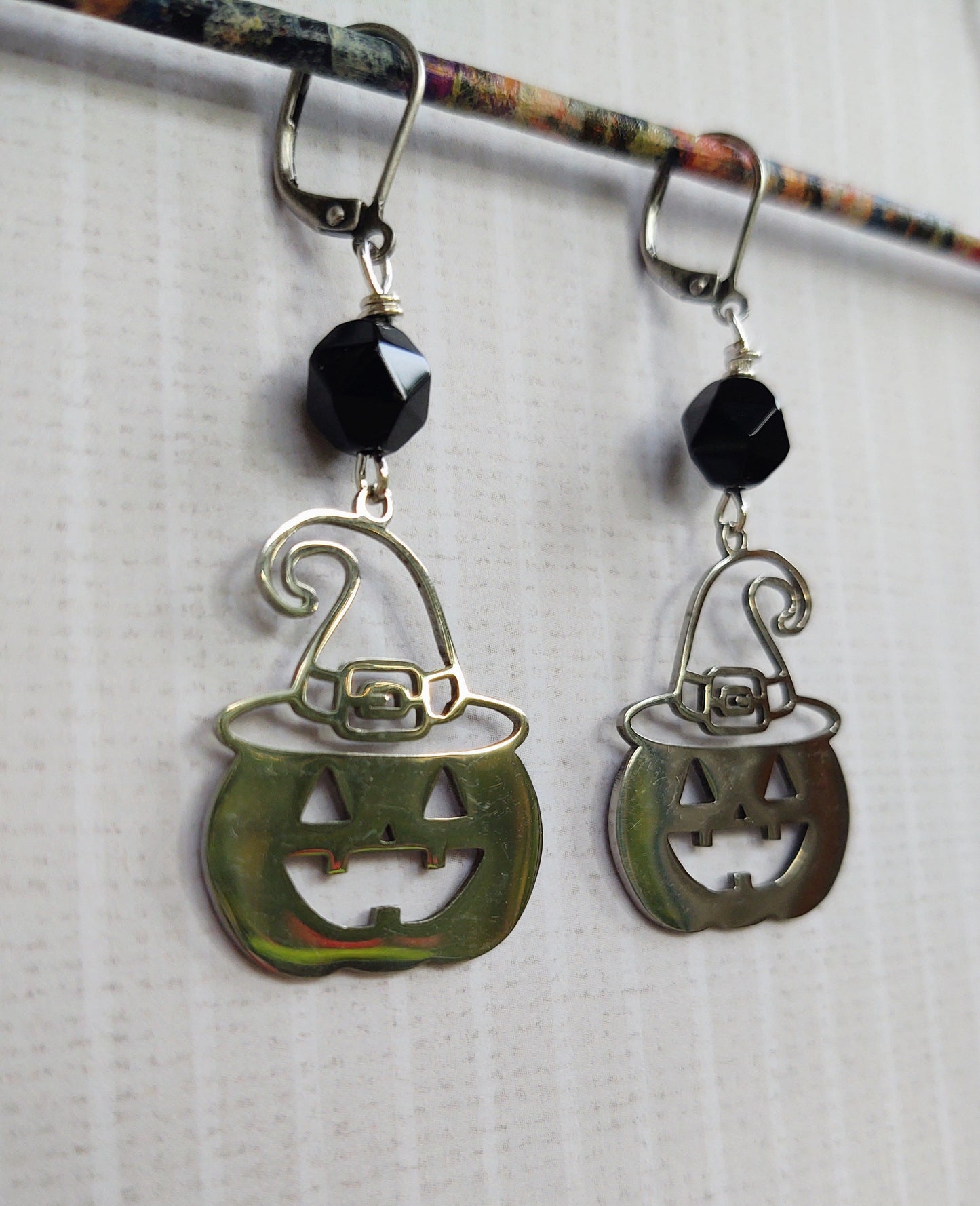 All Smiles {Jack O'Lantern earrings}