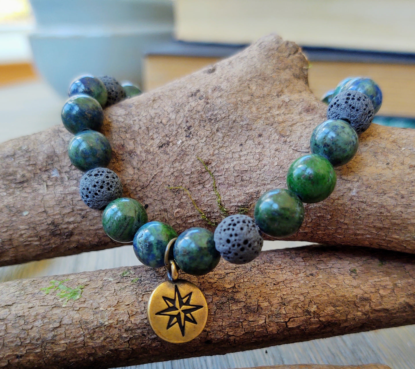 true north (azurite)