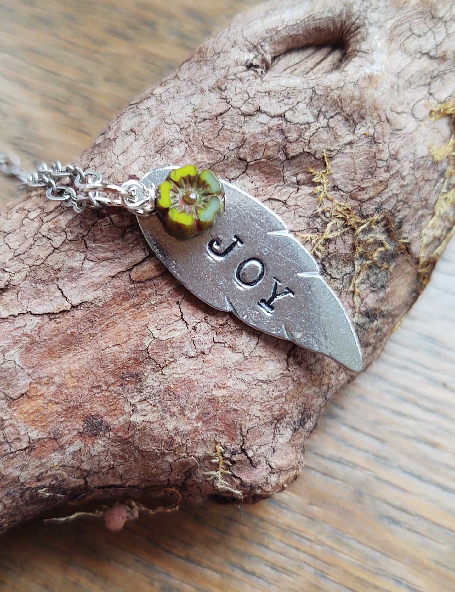 Joy necklace