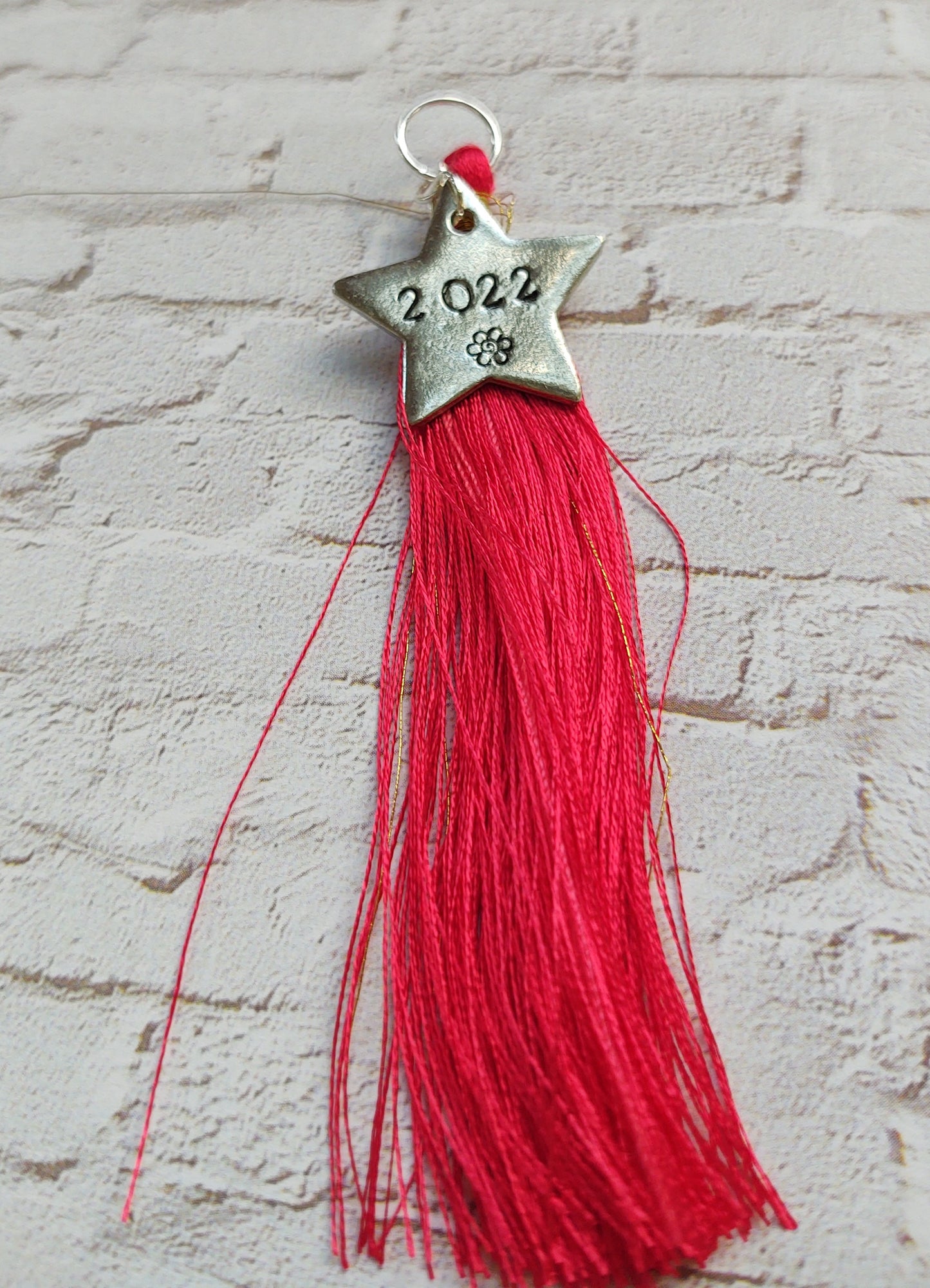 {2022} Tassel: Red