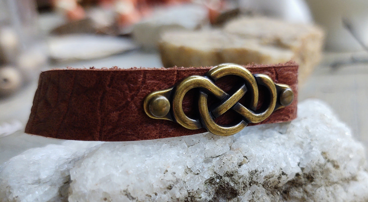 Infinitely Celtic (brass and cognac leather)