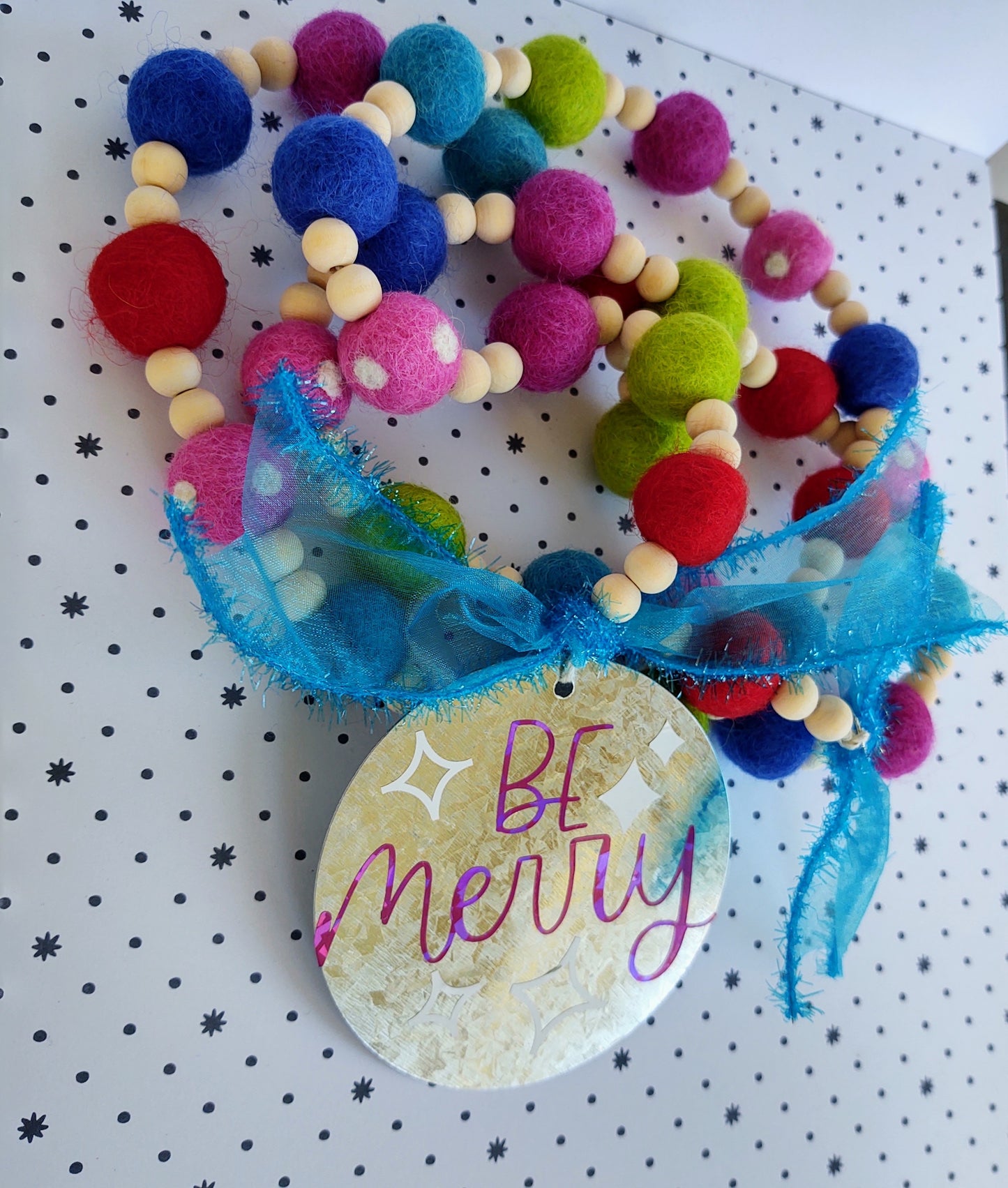 Be Merry Garland